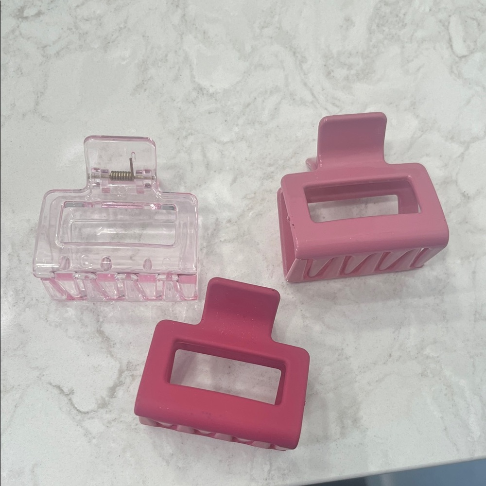 Set of Pink Hair Clips